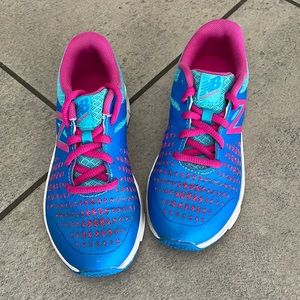 New Balance Girls Sneakers Size 12 US